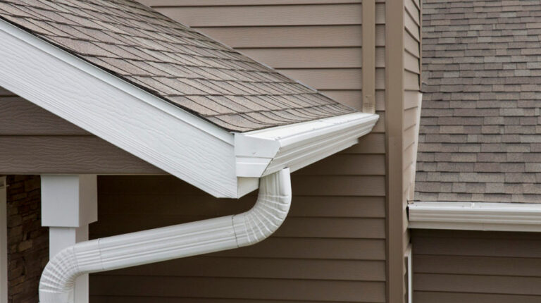 Seamless Gutter Installation in Dallas