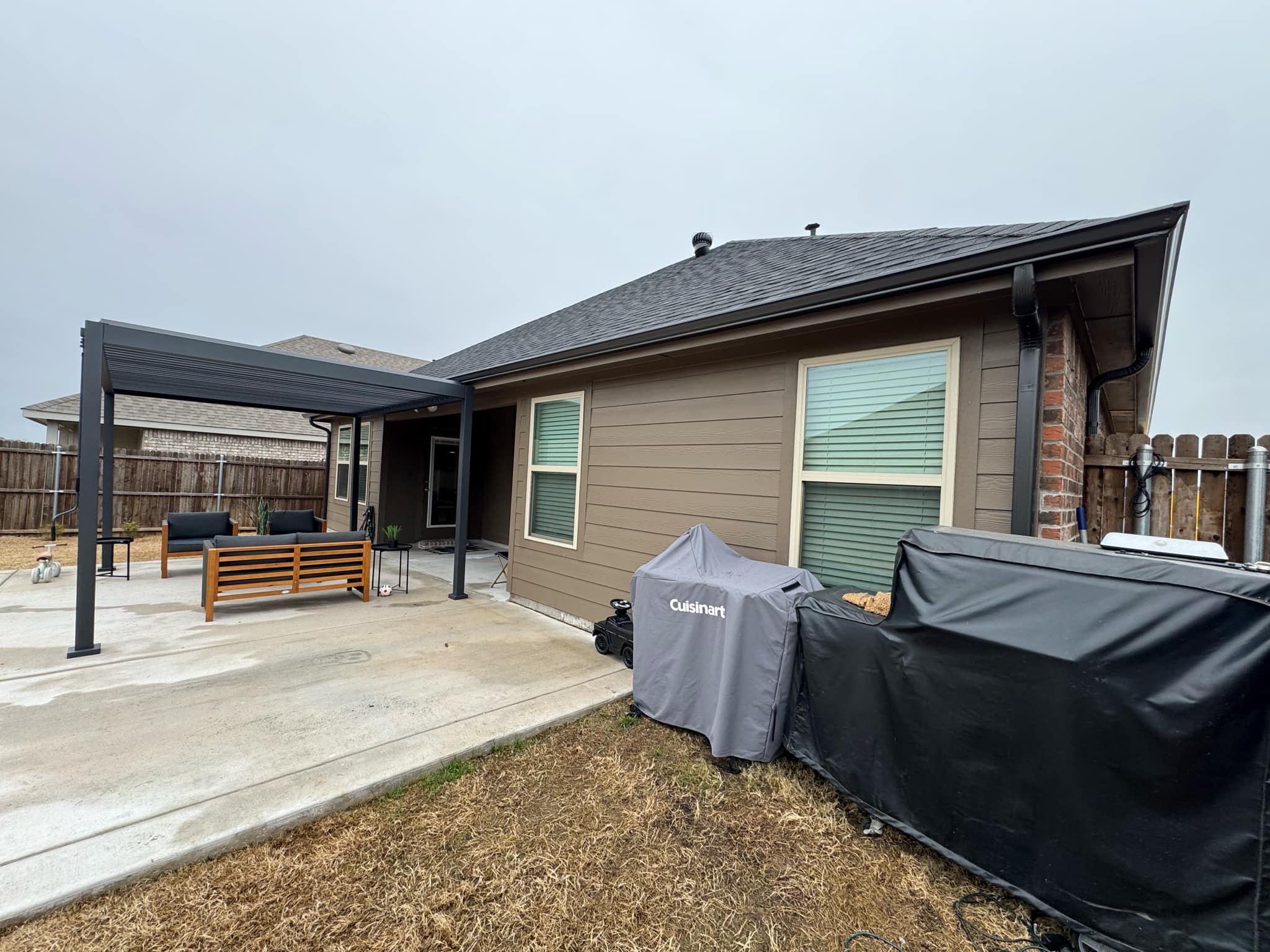 Seamless Gutter Installation